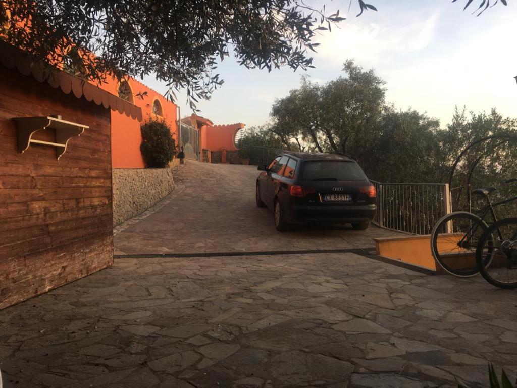 Villa Con Giardino Vista Mare Capitana Exterior photo